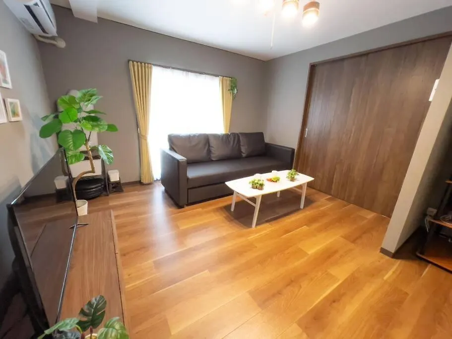 Apartment Guest House Kuromon400,徒歩すぐ黒門市場,難波,道頓堀近く Osaka